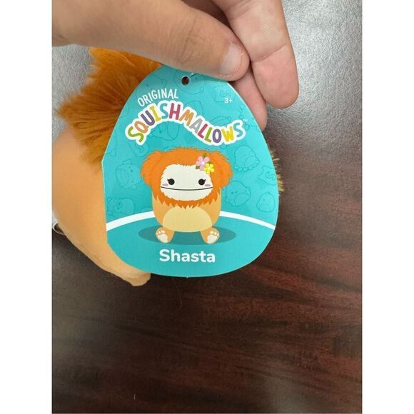 NWT Shasta Bigfoot Squishmallows 3.5 Inch Backpack Clip - Picture 4 of 5